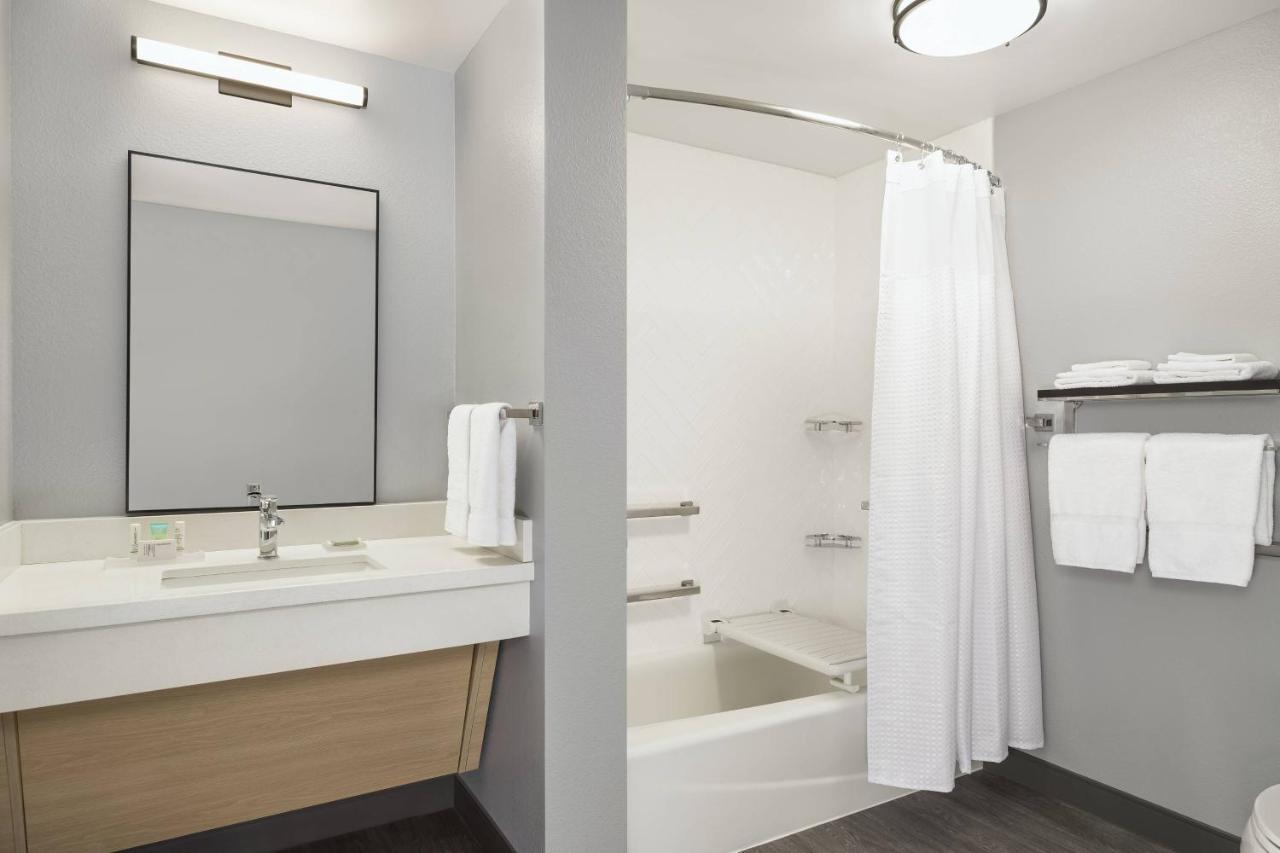 Towneplace Suites By Marriott Rochester Mayo Clinic Area Exterior foto